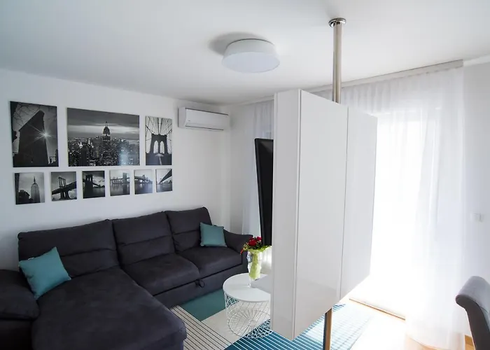 Apartment Rafael